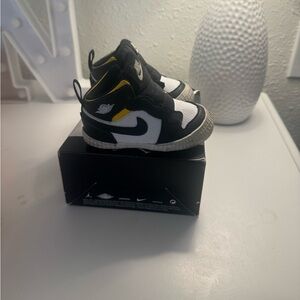 Infant Jordan 1